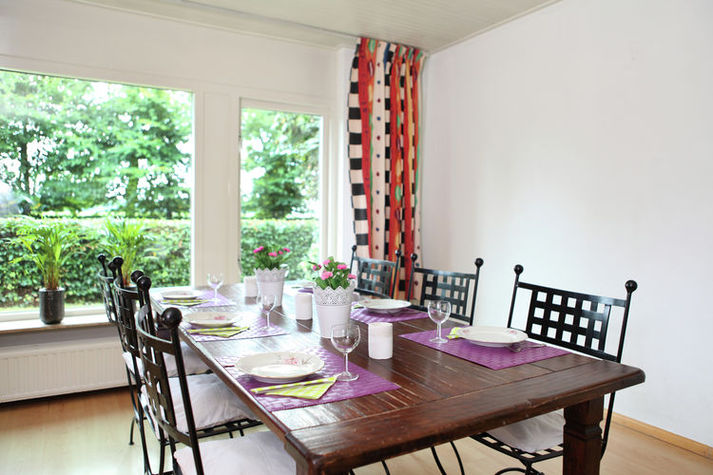 DiningRoom