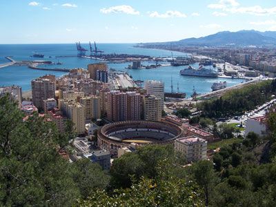 Malaga city center only 20 mins away by car