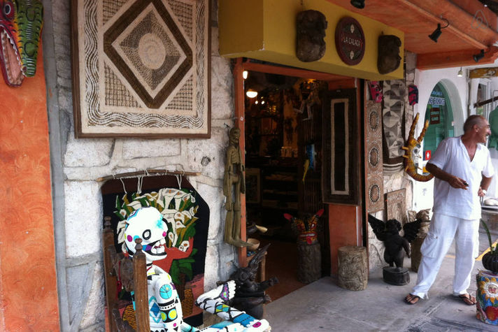 Calaca gift shop - Mexican handcrafts