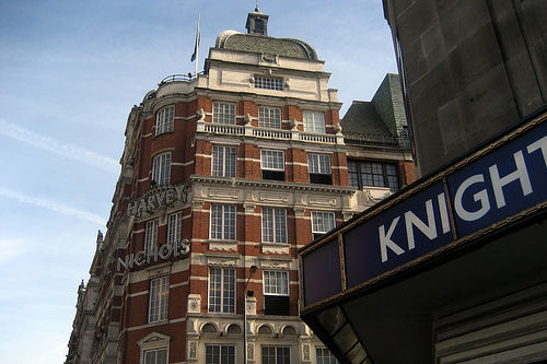 Knightsbridge Station