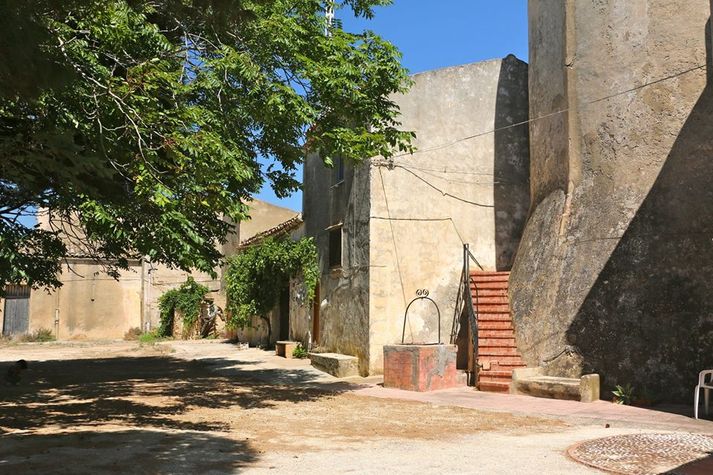 cortile