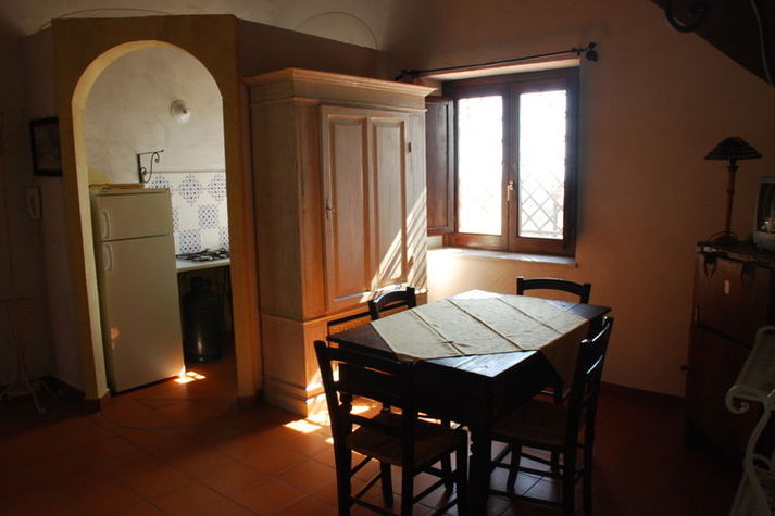 DiningRoom