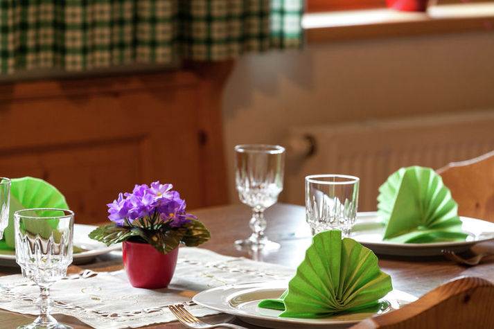DiningRoom