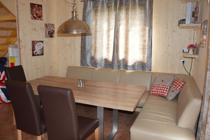 DiningRoom