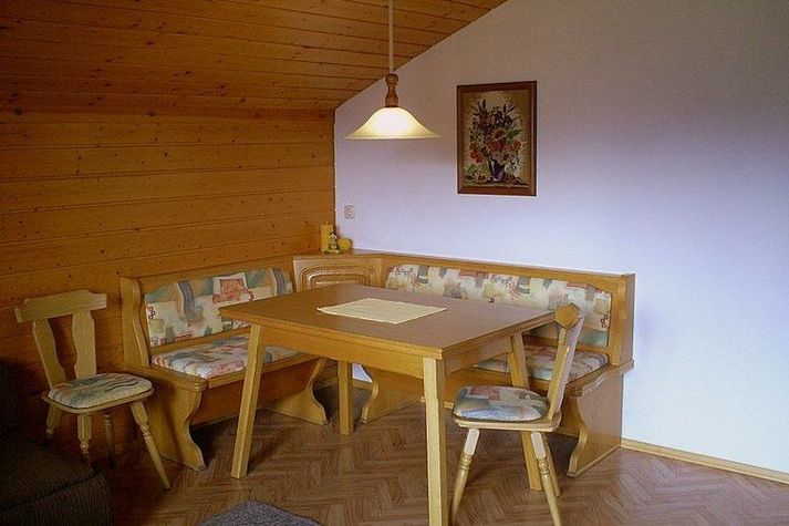 DiningRoom