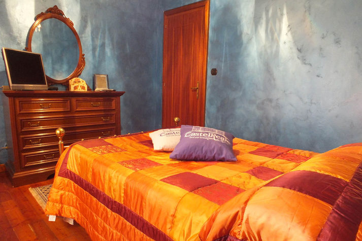 "Bluette" Single Room