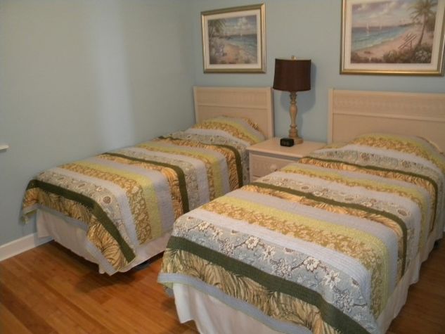 Guest bedroom