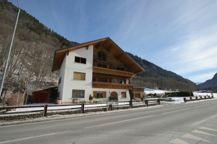 ExteriorWinter