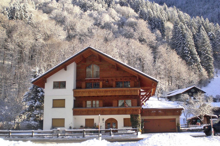 ExteriorWinter