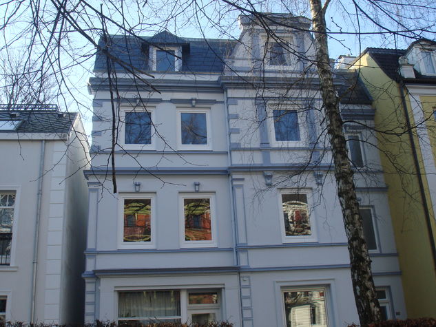 Alstervilla by day