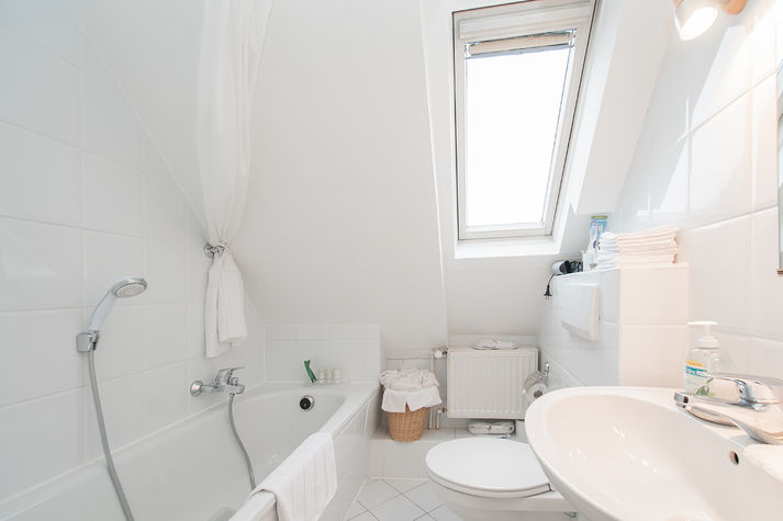 bathroom/WC