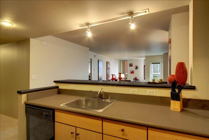Kitchen
Kitchen