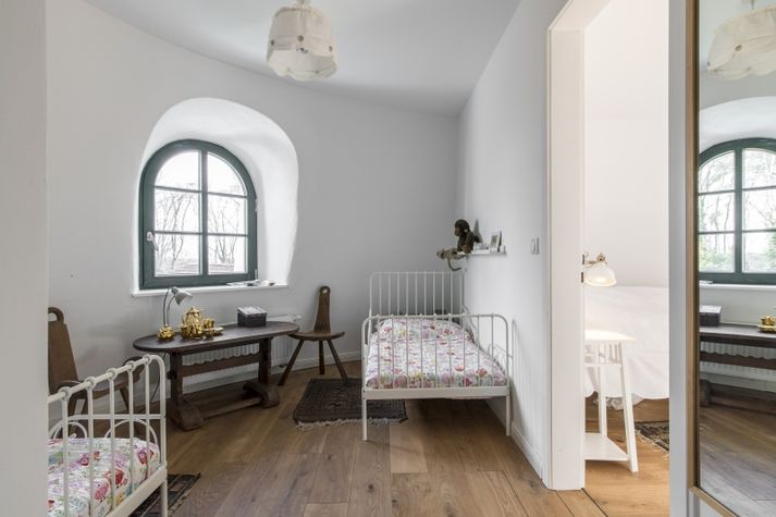 guest room -1-