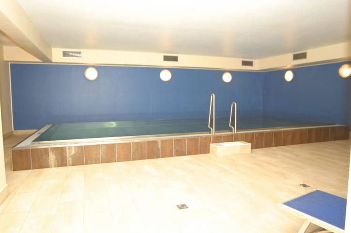 PoolOfHouse