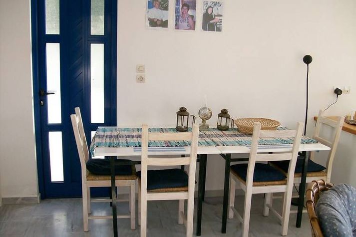 DiningRoom