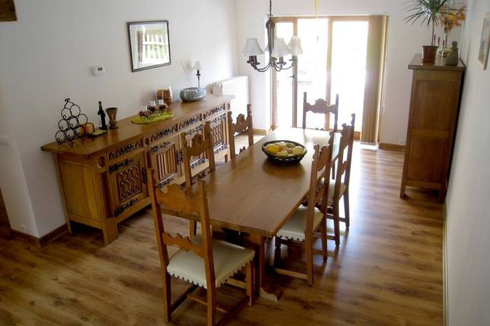 DiningRoom