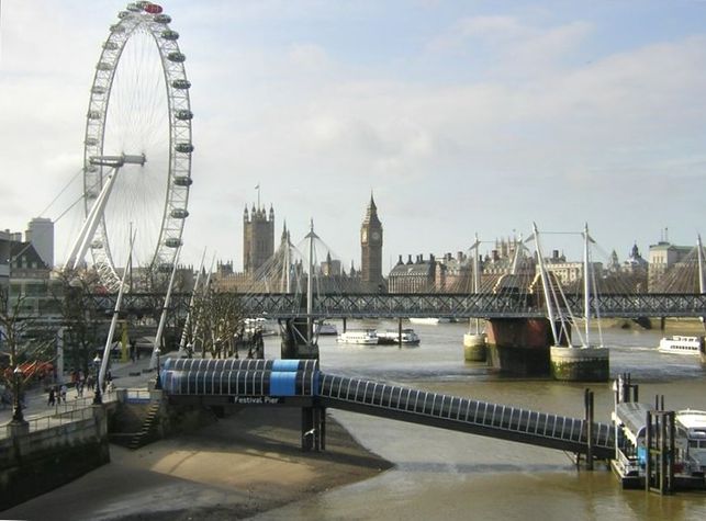 London Eye (7 tube stops away / 11 minutes)