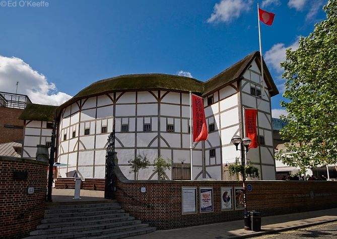 Shakespeare Globe Theatre (4 tube stops away / 8 m
