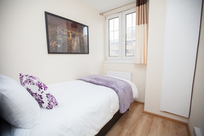3rd Bedroom with 1 Single Bed and built in wardrob