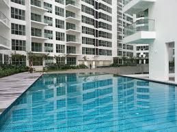 5th floor pool