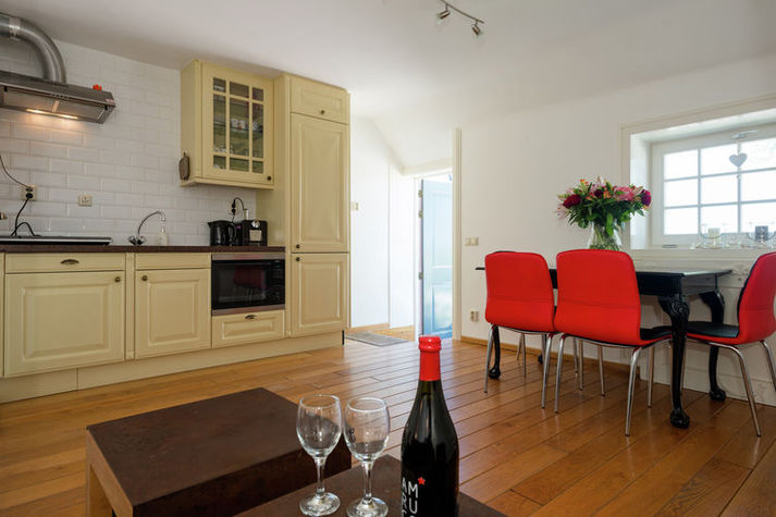 DiningRoom