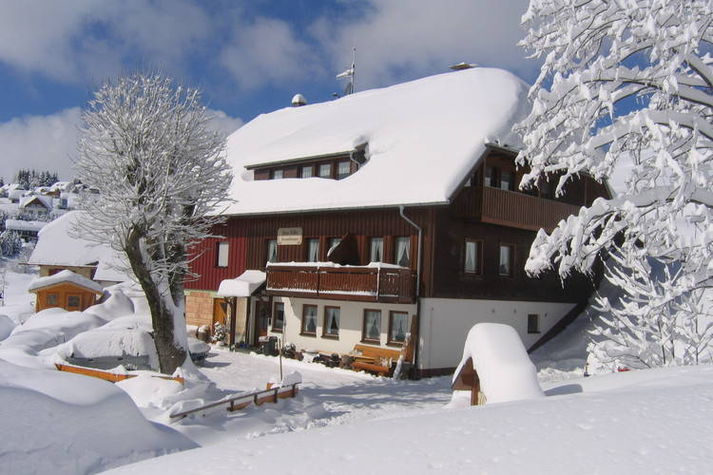 ExteriorWinter