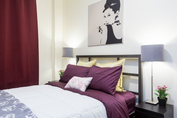 Master bedroom queen size bed