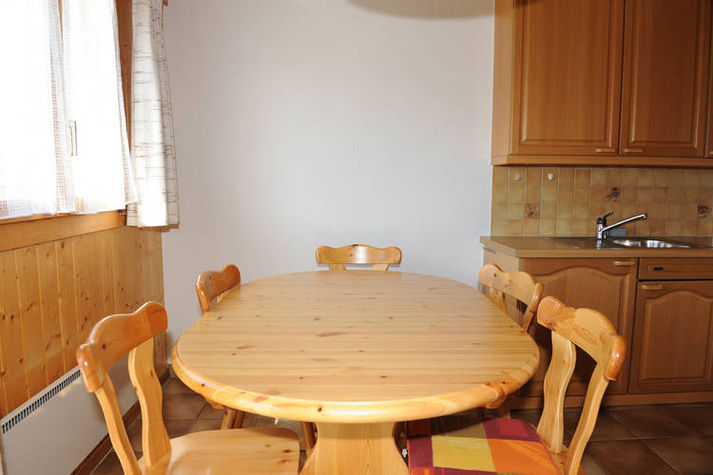 DiningRoom