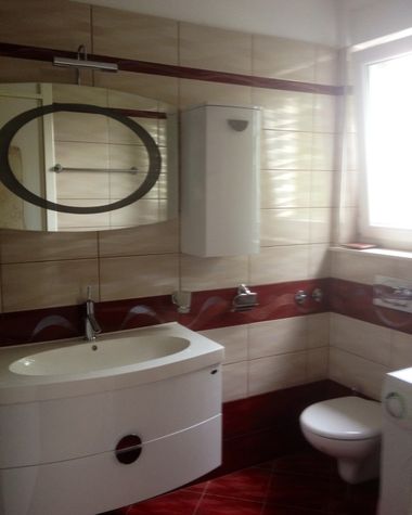 bathroom ap.4