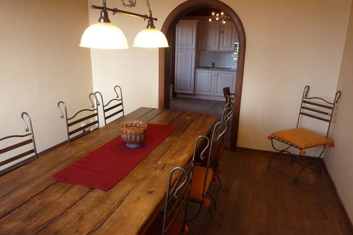 DiningRoom