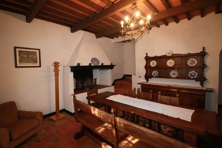 DiningRoom