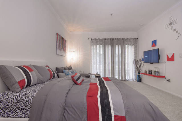 Overview of the living room