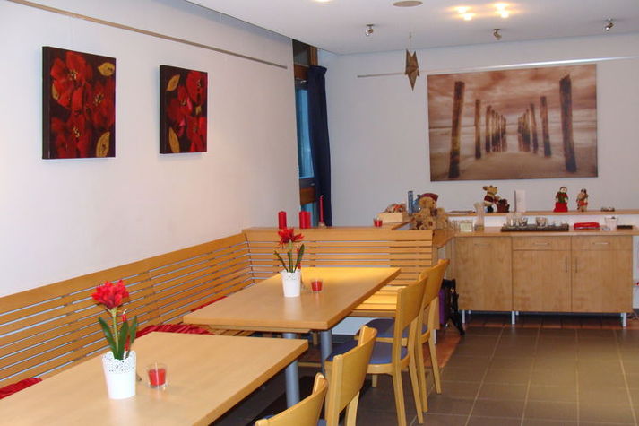 DiningRoom