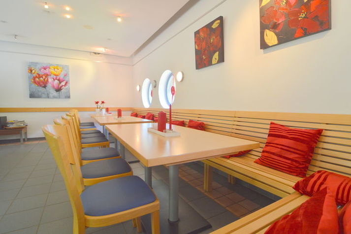 DiningRoom