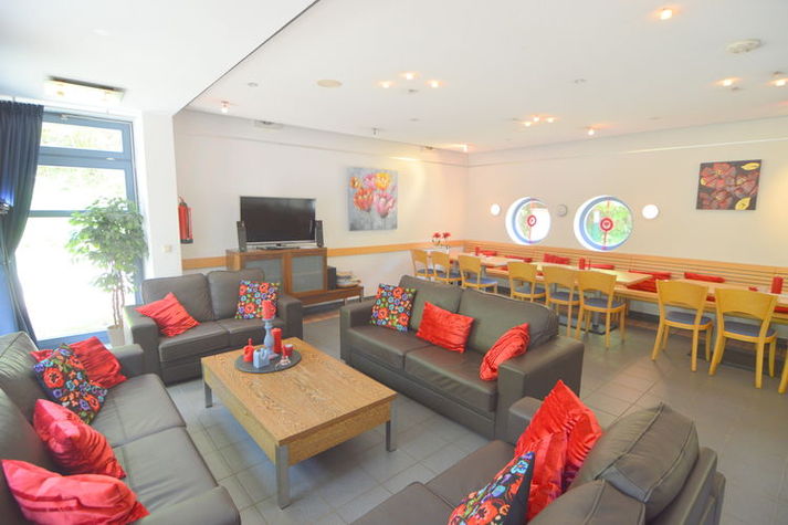 LivingRoom