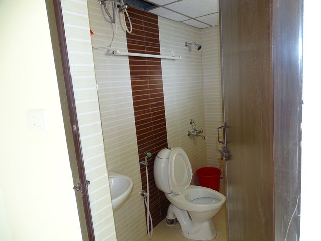 wash rooms