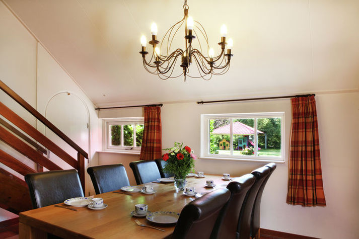 DiningRoom