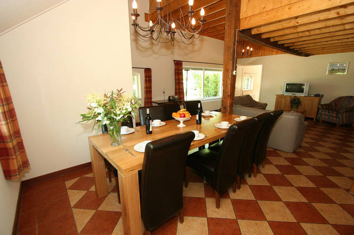 DiningRoom