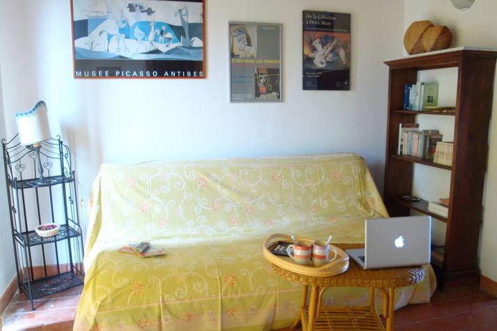 LivingRoom