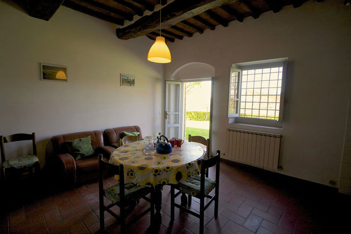 DiningRoom