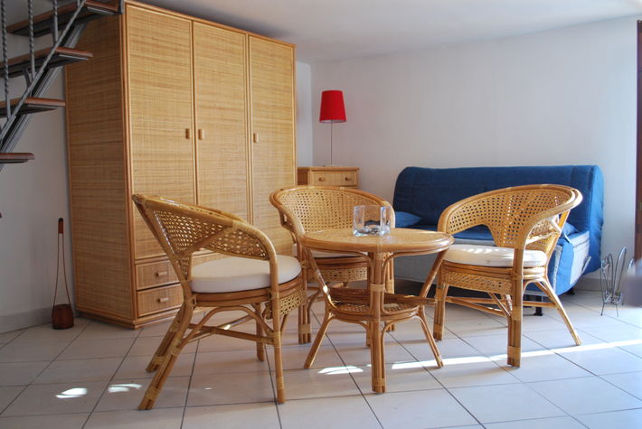 First floor with sofa bed