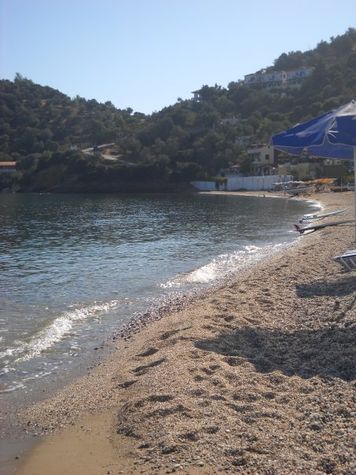 Località Limnionas a 5 km.