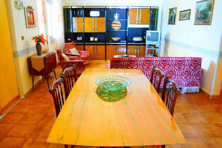 DiningRoom