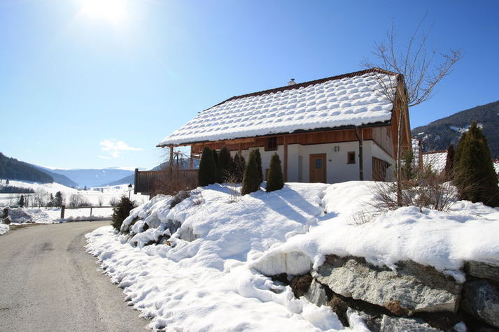 ExteriorWinter