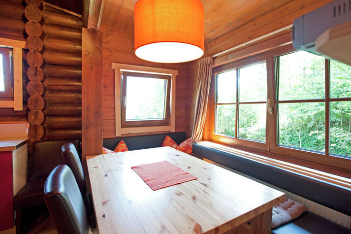DiningRoom