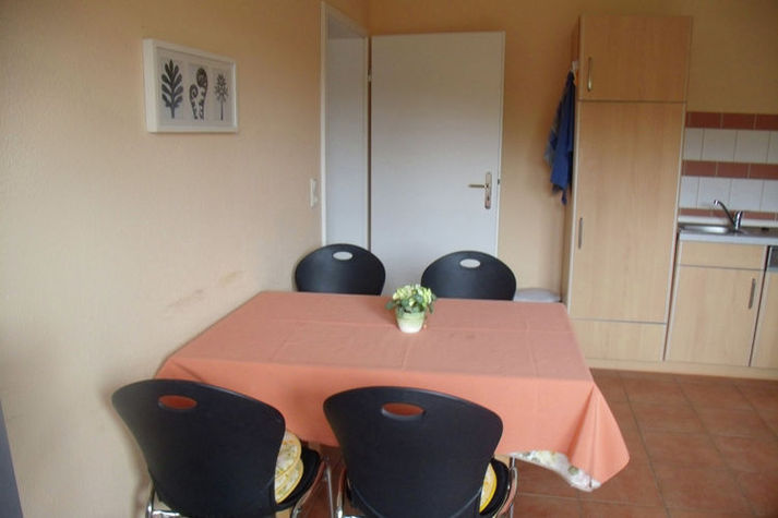 DiningRoom