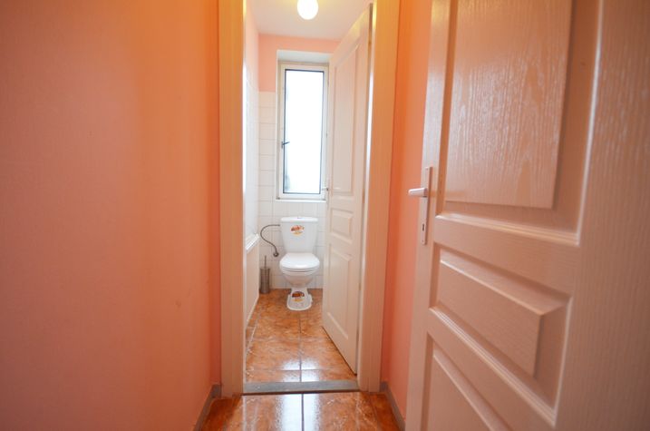 Separate toilet - Family apartment - Old Town Square - Prague