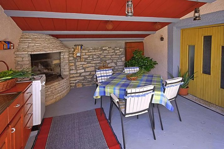 DiningRoom