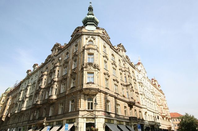 Building - Apartment Attic Kozi - Old Town Square - Prague