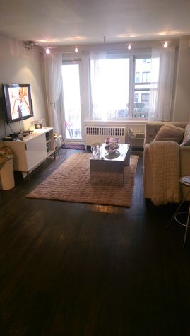 Quiet Upper West Side Aptm. with Balcony